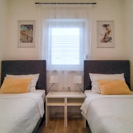 Lägenhet App Oasis D Gimino